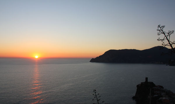 cinque_terre_sunset